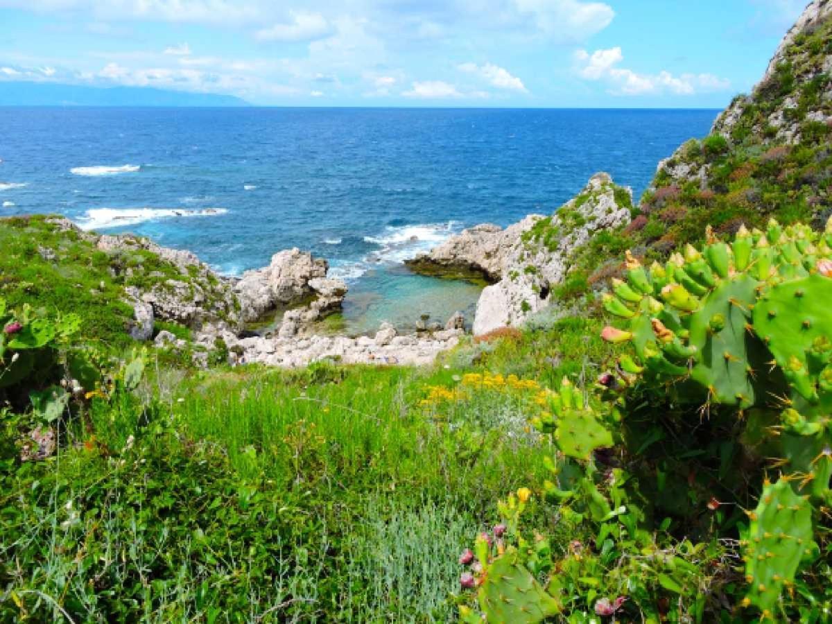 Casa Vacanza Nina Milazzo Bagian luar foto