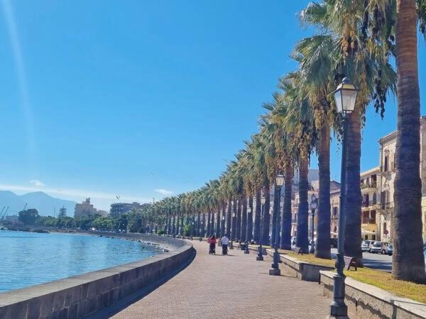 Casa Vacanza Nina Milazzo Bagian luar foto
