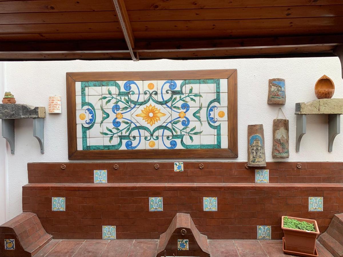 Casa Vacanza Nina Milazzo Bagian luar foto