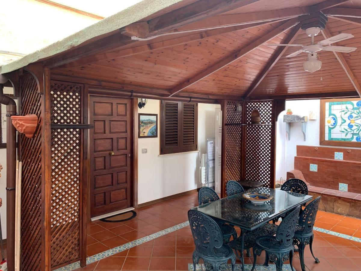 Casa Vacanza Nina Milazzo Bagian luar foto