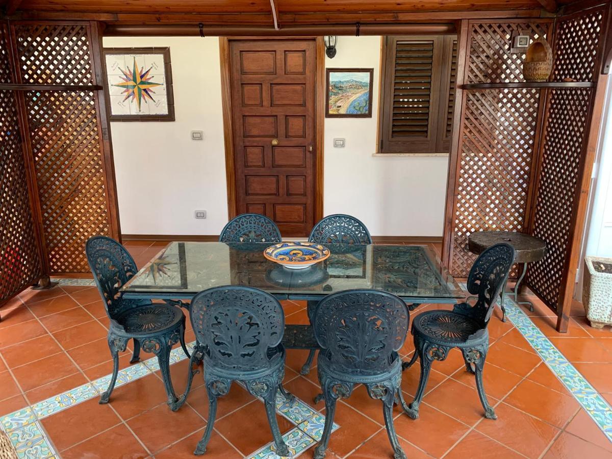 Casa Vacanza Nina Milazzo Bagian luar foto