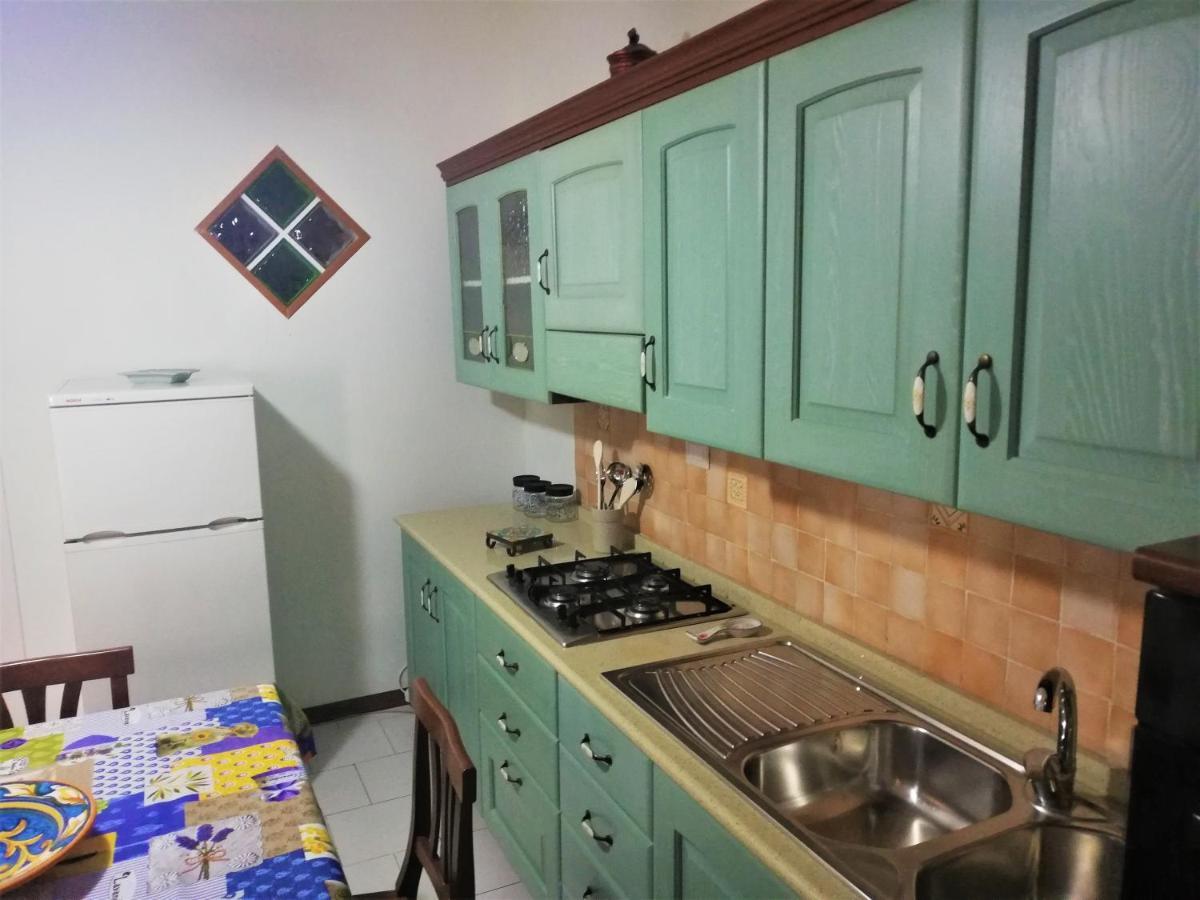 Casa Vacanza Nina Milazzo Bagian luar foto