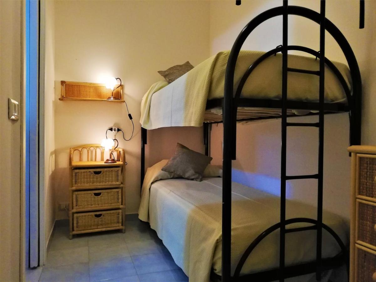 Casa Vacanza Nina Milazzo Bagian luar foto
